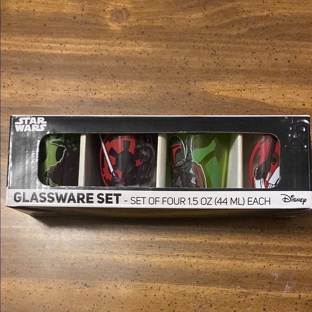 Disney Star Wars Glassware Set with Red, Black, and Green